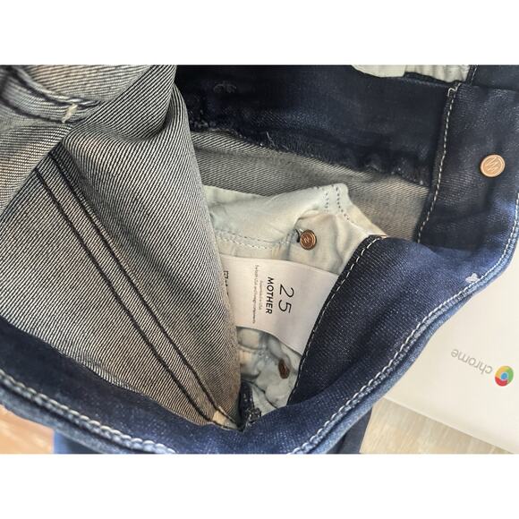 NEW‎ MOTHER High Waisted Looker Ankle Fray Dark Wash Jeans Tongue and Chic Sz 25 - Picture 7 of 7